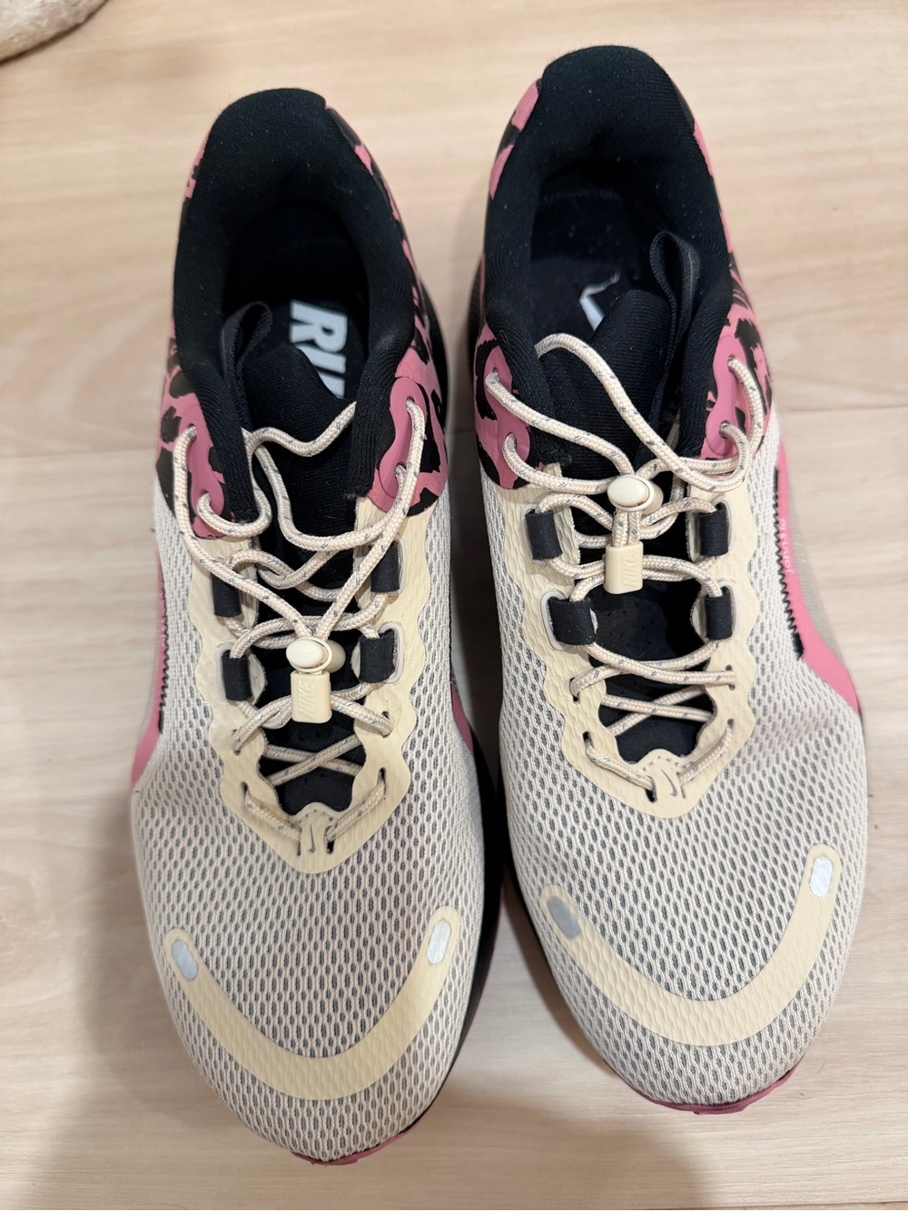 Nike Pegasus Premium Women's Running Shoes Pearl Pink / White / Pink DV2283-900